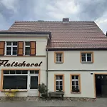 Alte Schmiede 부코브
