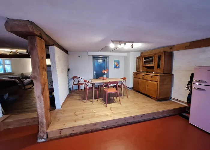 Alte Schmiede شقة